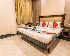 Khách sạn OYO 3987 Hotel Multitech (Chandigarh, Ấn Độ)