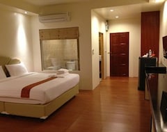 Hotel At Sea Residence (Pattaya, Thailand)