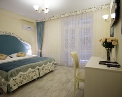 Hotel Frantsuzky Kvartal All inclusive (Vityazevo, Russia)