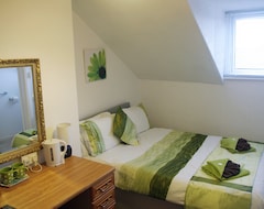 Hotel The Oakland Guest House (Blackpool, United Kingdom)