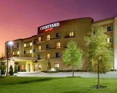 Khách sạn Courtyard Lufkin (Lufkin, Hoa Kỳ)