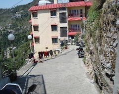Khách sạn Mussoorie Hill House Laxmi Palace (Mussoorie, Ấn Độ)