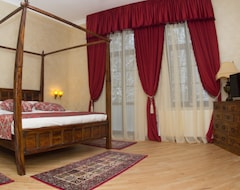 Hotel Regal 1880 (Sinaia, Romania)