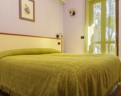 Hotel Residence Villa Il Glicine (Taormina, Italy)