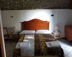 Bed & Breakfast B&B Chez Vivì (Arquà Petrarca, Ý)