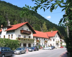 Otel Landgasthof zur Bruthenne (Weissenbach an der Triesting, Avusturya)