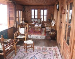 Khách sạn Ekohotel Zheravna (Kotel, Bun-ga-ri)