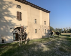 Casa rural Agriturismo La Terzola 3.0 (Fiorenzuola d'Arda, Ý)