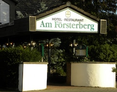 Khách sạn Am Försterberg (Burgdorf, Đức)