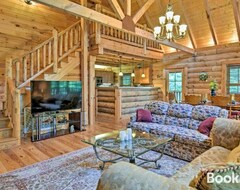 Casa/apartamento entero Superb Linville Mountain Cabin With Wraparound Decks! (Linville, EE. UU.)