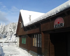 Căn hộ có phục vụ Chata Žiar (Rajec, Slovakia)