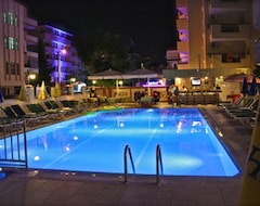 Hotel Blue Heaven (Agios Georgios Pagi, Greece)