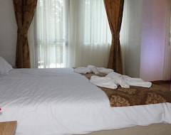 Khách sạn Merdjan (Sarnica, Bun-ga-ri)