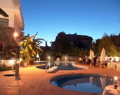 Hotel Assinos Palace (Giardini Naxos, Italija)