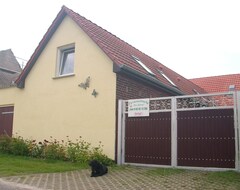 Tüm Ev/Apart Daire Familienfreundliche Nichtraucherferienwohnung (Milower Land, Almanya)