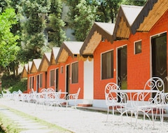 Bed & Breakfast Windsor Cottages (Lansdowne, India)