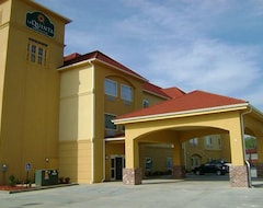 Khách sạn La Quinta Inn & Suites by Wyndham Broussard - Lafayette Area (Broussard, Hoa Kỳ)