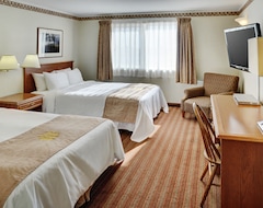 Khách sạn Lakeview Inns & Suites - Brandon (Brandon, Canada)