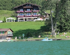 Khách sạn Ticklhof am See (Thiersee, Áo)