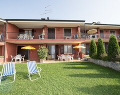 Hotelli Appartamenti Gianni (Torri del Benaco, Italia)