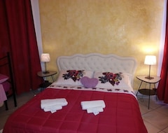 Hotel B&B Exclusive Passion (Rho, Italy)