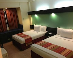 Hotel Microtel By Wyndham Sto. Tomas (Batangas City, Philippines)