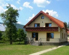 Căn hộ có phục vụ Apartmany Rajecka Dolina (Rajecké Teplice, Slovakia)
