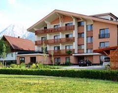 Căn hộ có phục vụ Alpe-Adria Apartments (Finkenstein, Áo)