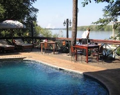 Hotelli The Zambezi Waterfront Lodge (Livingstone, Zambia)
