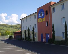 ACE Hotel Issoire (Issoire, France)