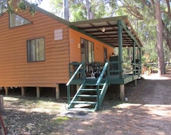 Tüm Ev/Apart Daire Chalet 2: Horse Friendly, Great Access To Bush Riding, Electric Fenced Roundyard (Nannup, Avustralya)