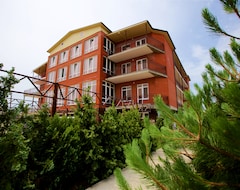 Khách sạn Well (Anapa, Nga)
