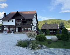 Nhà trọ Pensiunea La Filuta (Suceava, Romania)