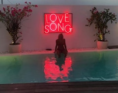 Khách sạn Love Song Boutique Hotel (Canggu, Indonesia)