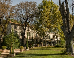 Hotel Le Mas Saint Florent (Arles, France)