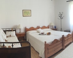 Bed & Breakfast La Casa Di Mannazzotta (Castelsardo, Italija)