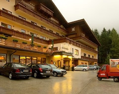 Alpenhotel Edelweiss (Maurach-Eben, Austria)