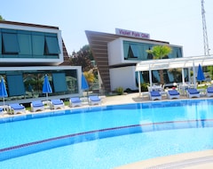 Hotel Violet Park (Şile, Turkey)