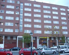Aparthotel Apartamentos San Fermin (Vitoria, España)
