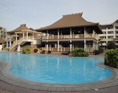 Hotel The Oasis Davao Condotel (Danao City, Filipini)