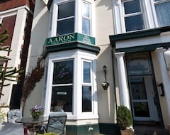 Khách sạn Aaron (Southport, Vương quốc Anh)