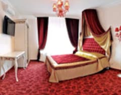 Hotel Royal City on Dmitrievskaya (Kyiv, Ukrayna)