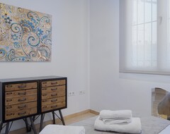 Entire House / Apartment Suncity Flat Gigantes (Málaga, Spain)