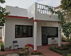 Khách sạn Ambika Cottages (Nainital, Ấn Độ)