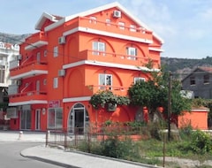 Otel Holiday (Budva, Montenegro)
