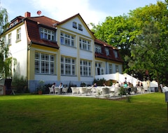 Khách sạn Idyll am Wolgastsee (Korswandt, Đức)