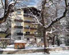 Hotelli Hotel Garni Muhlbacher - inklusive kostenfreiem Eintritt in die Alpentherme (Bad Hofgastein, Itävalta)