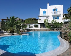 Toàn bộ căn nhà/căn hộ Mykonian Iros Suites & Villas (Kalafatis, Hy Lạp)