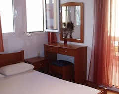 Hotelli Elena Apartments (Almirida, Kreikka)