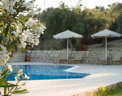 Khách sạn Villas Lefkothea (Adele, Hy Lạp)